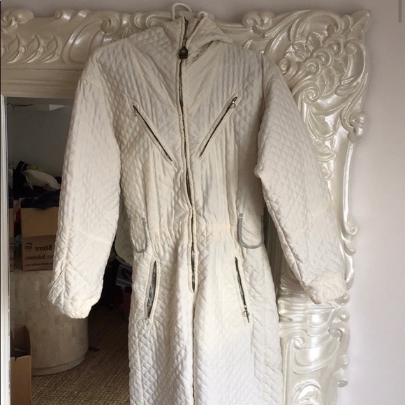 Post Card Other - Post Card vintage women's ski suit.